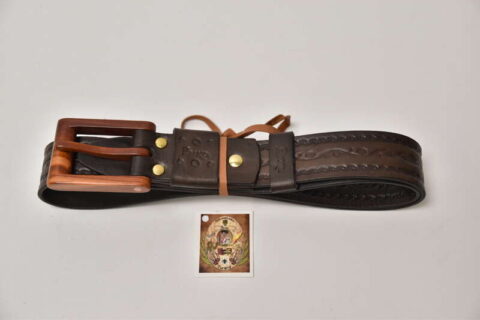 Opasok-exkluziv-s-drevenou-prackou-ražba-hnedý-brxa-2